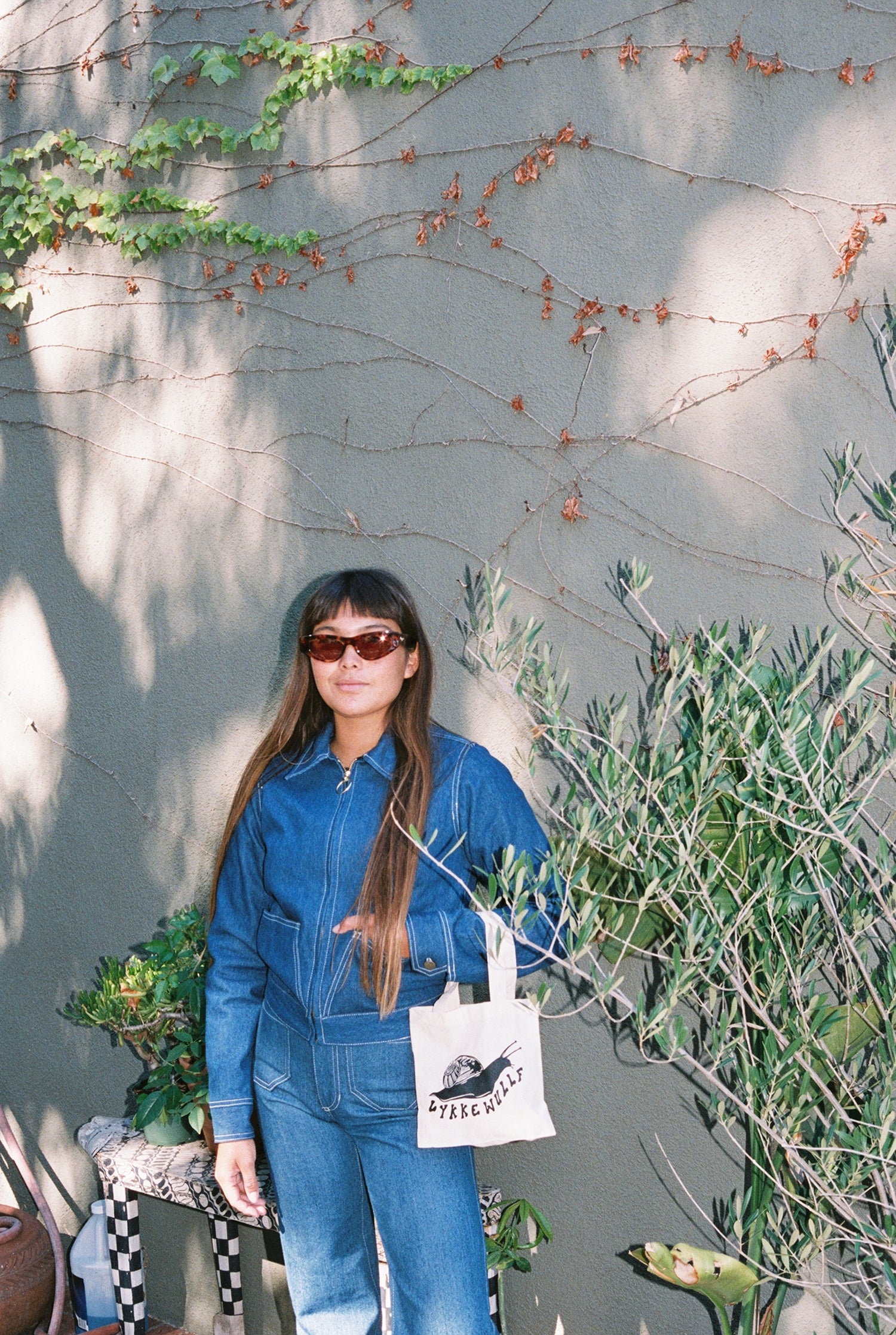 Snail mini tote